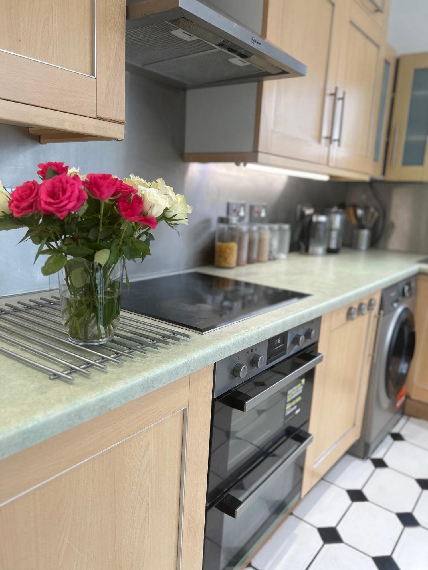 Wandworth, South London Deluxe King Room 2 Dış mekan fotoğraf